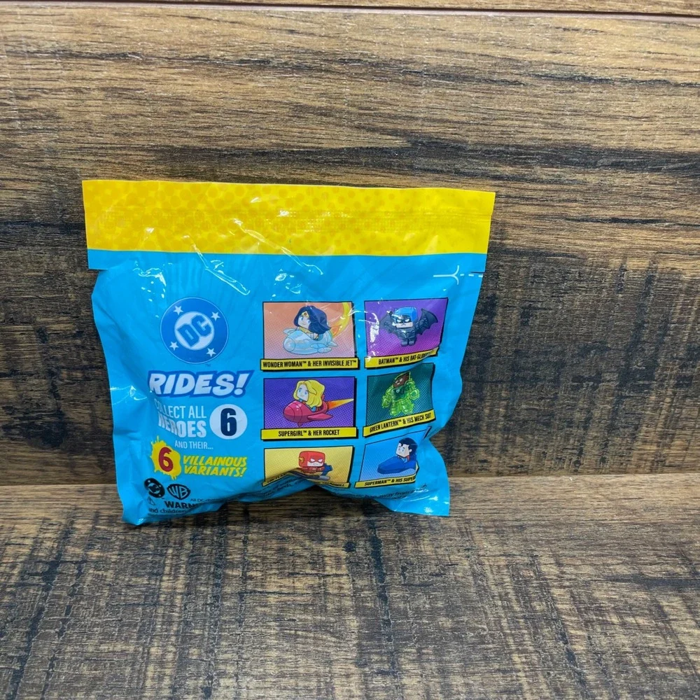 2025 Wendy's DC Rides! Wonder Woman & Her Invisible Jet Kid Meal Toy Sealed